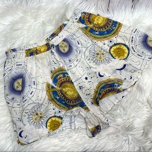 Forever 21 Zodiac Cosmic Print Culottes shorts Size Small